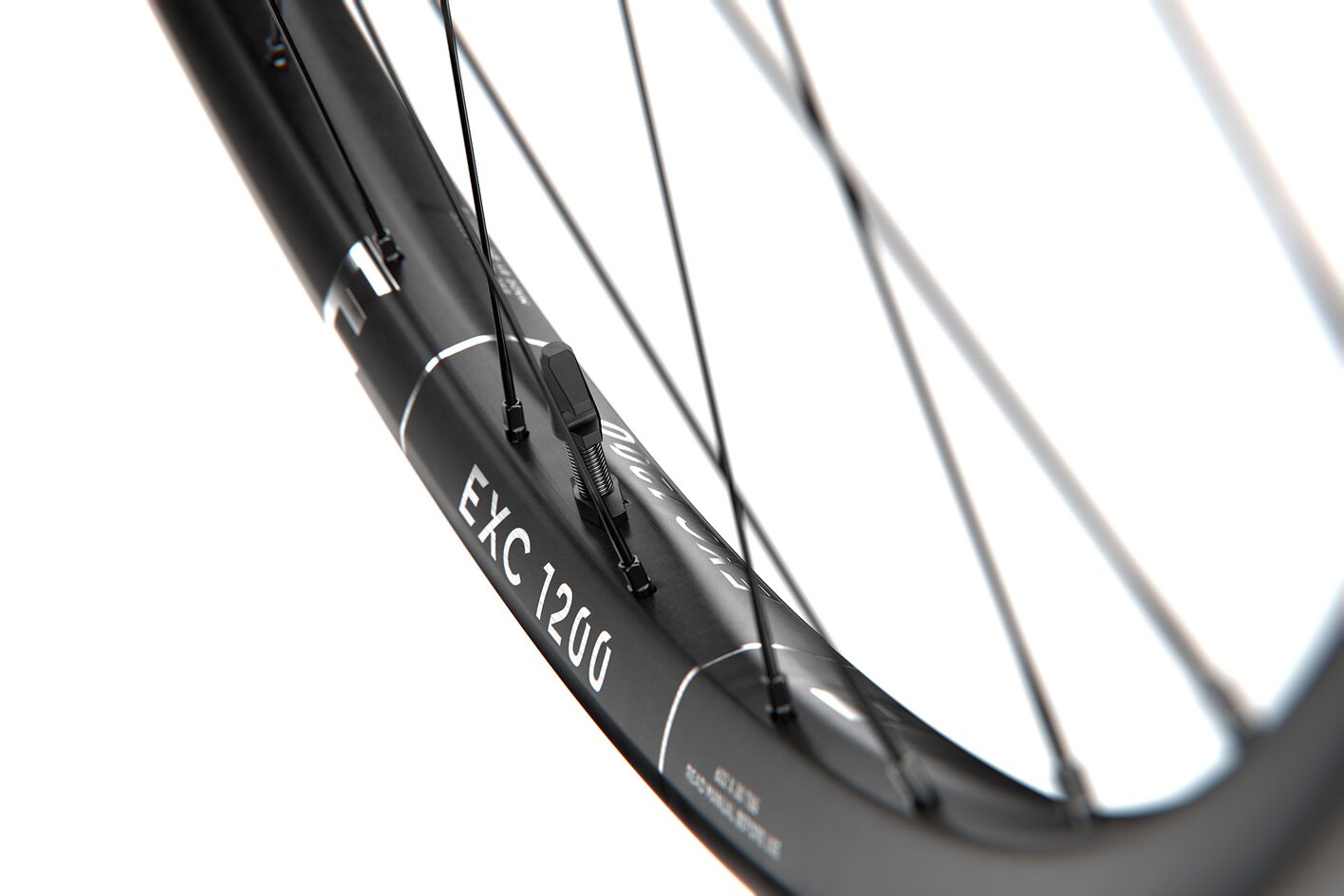 EXC 1200 CLASSIC - Ultra-resistant carbon Enduro wheelset | DT Swiss