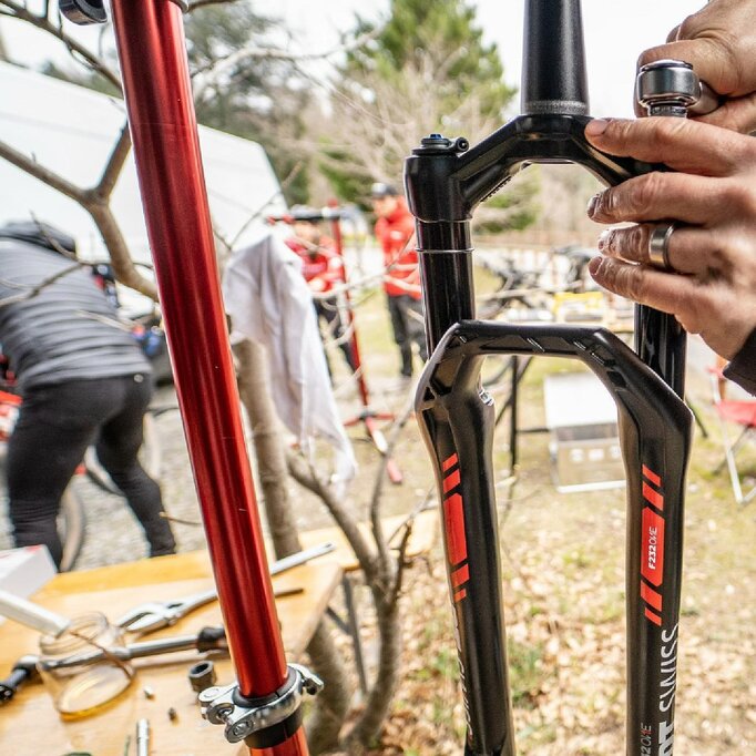 F 232 ONE - Lightweight XC Suspension Fork | DT Swiss