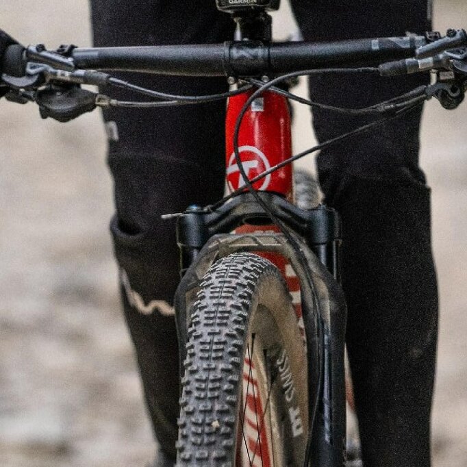 F 232 ONE - Lightweight XC Suspension Fork | DT Swiss