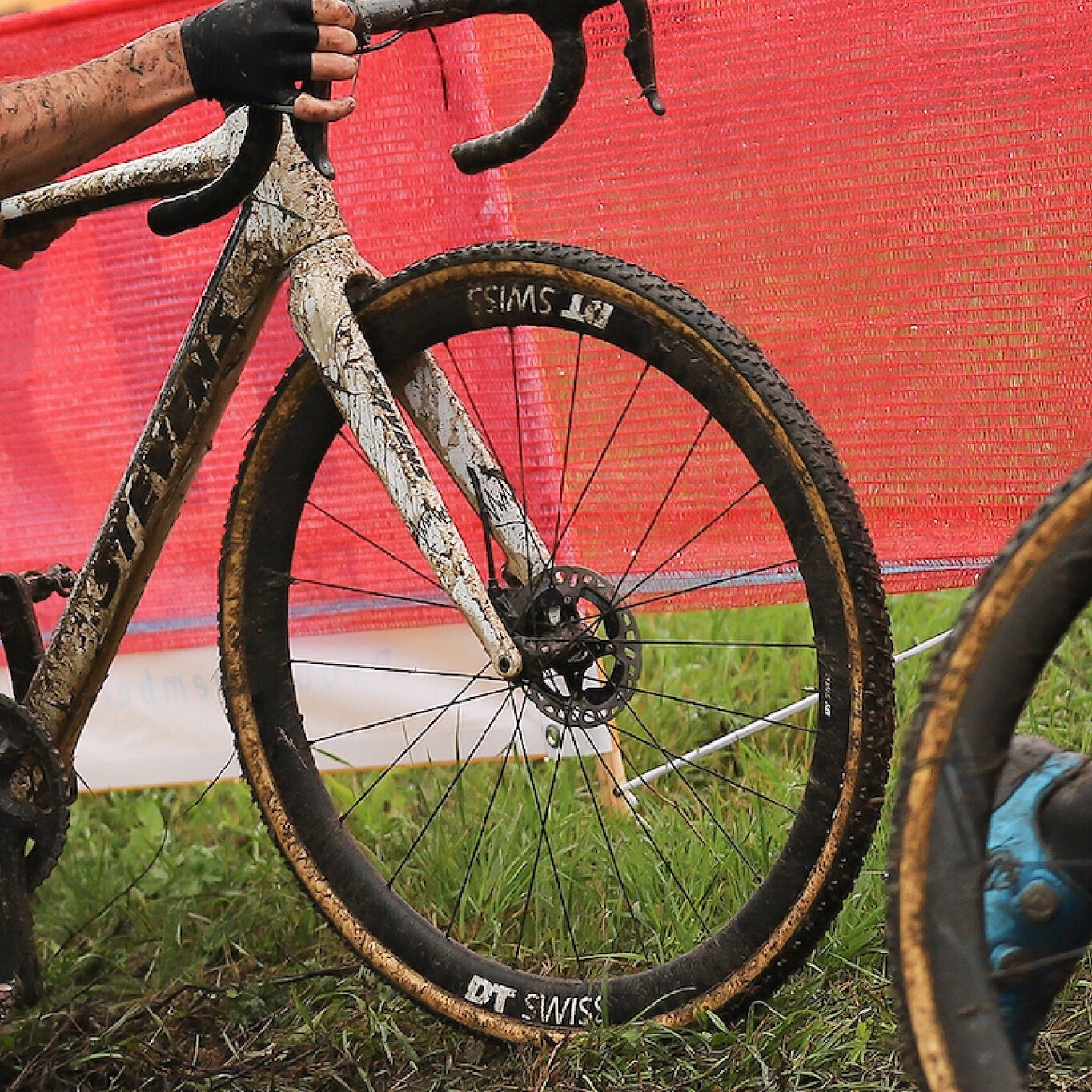 Jeu De Roues Carbone DT Swiss CRC 1100 SPLINE 38 DISC - Tubulaire, 28 Pouces, Neuves